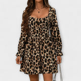 Vestido de estampado de leopardo para Valentina