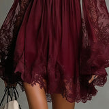 Nadia - Vestido mini con hombros al descubierto y encaje