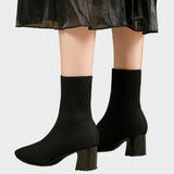 Botas ortopédicas de punto elegantes