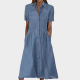 Vestido de mezclilla elegante y moderno