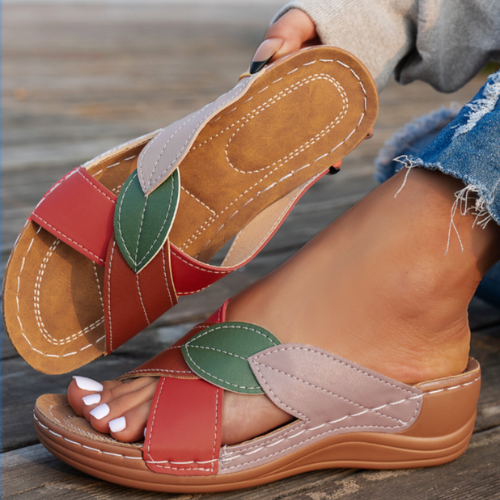Serena - Sandalias Slip-On Elegantes