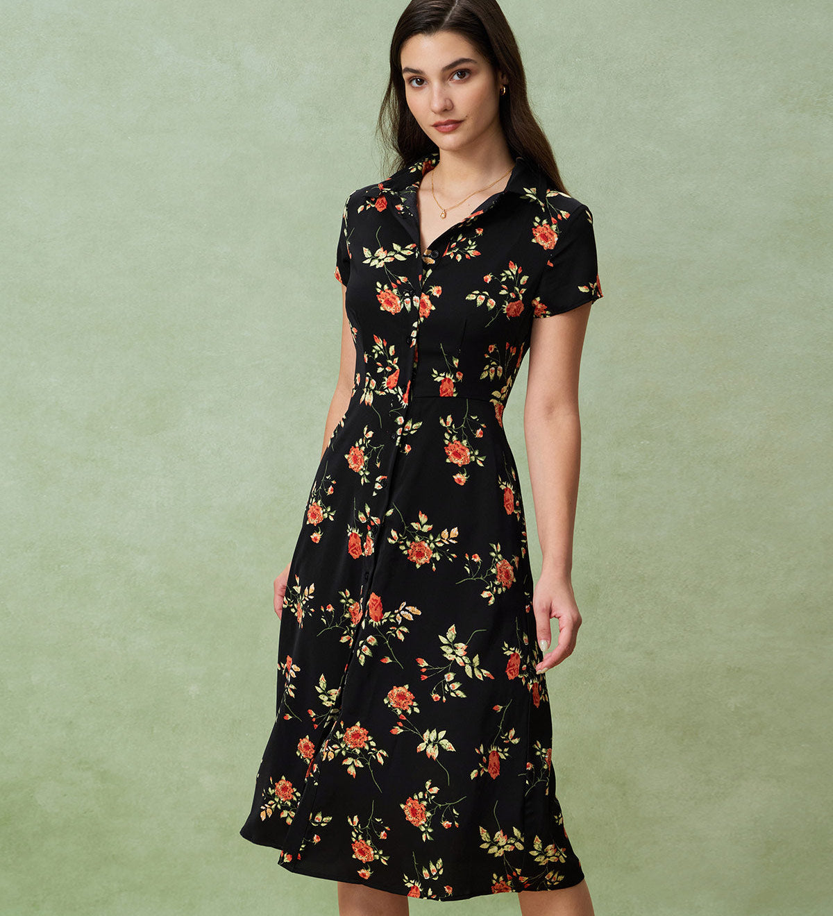 Gloria - Vestido Midi Negro Floral