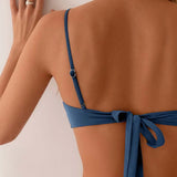 Beatriz - Bikini de Corte Alto con Detalles Dorados y Top Fruncido