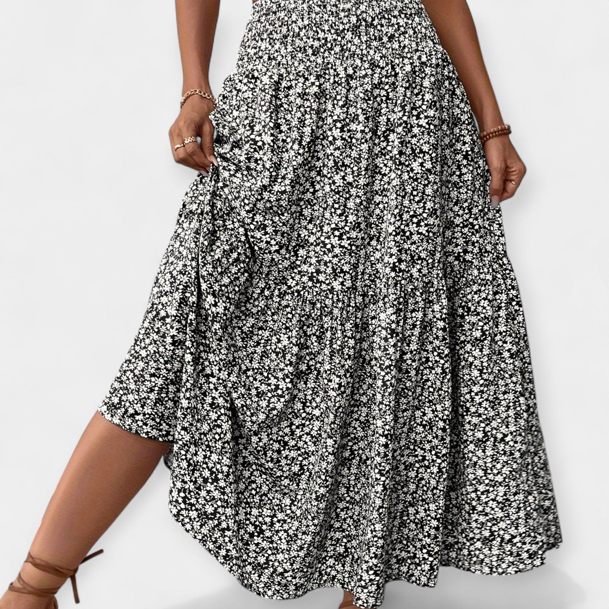 Falda Floral de Rebeca