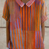 Nina - Camisa Geométrica a Rayas Elegante