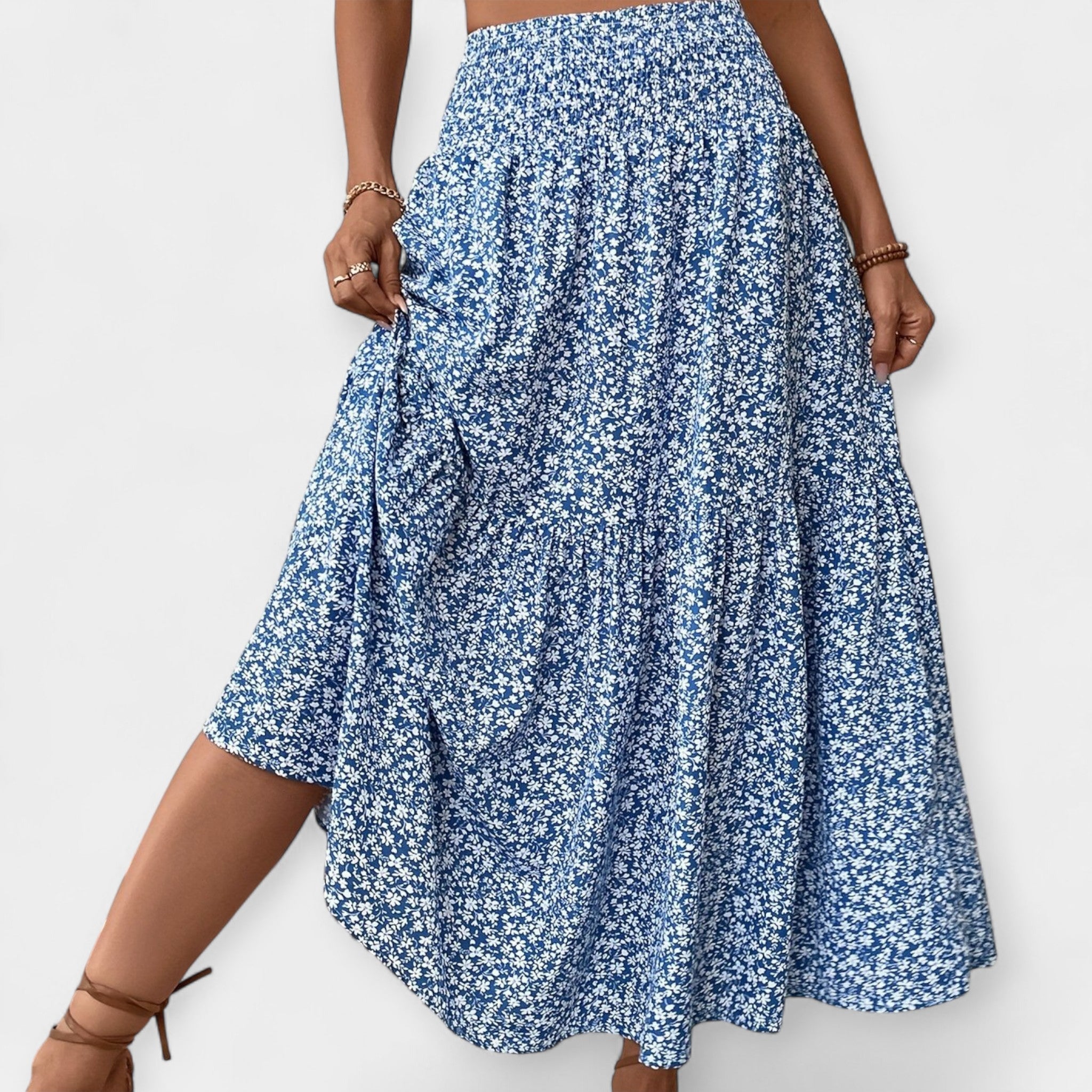 Falda Floral de Rebeca