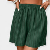 Shorts Elegantes con Pliegues