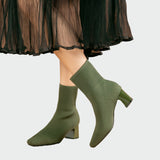 Botas ortopédicas de punto elegantes