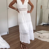 Kimberly - Vestido de Encaje con Escote en V