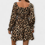 Vestido de estampado de leopardo para Valentina