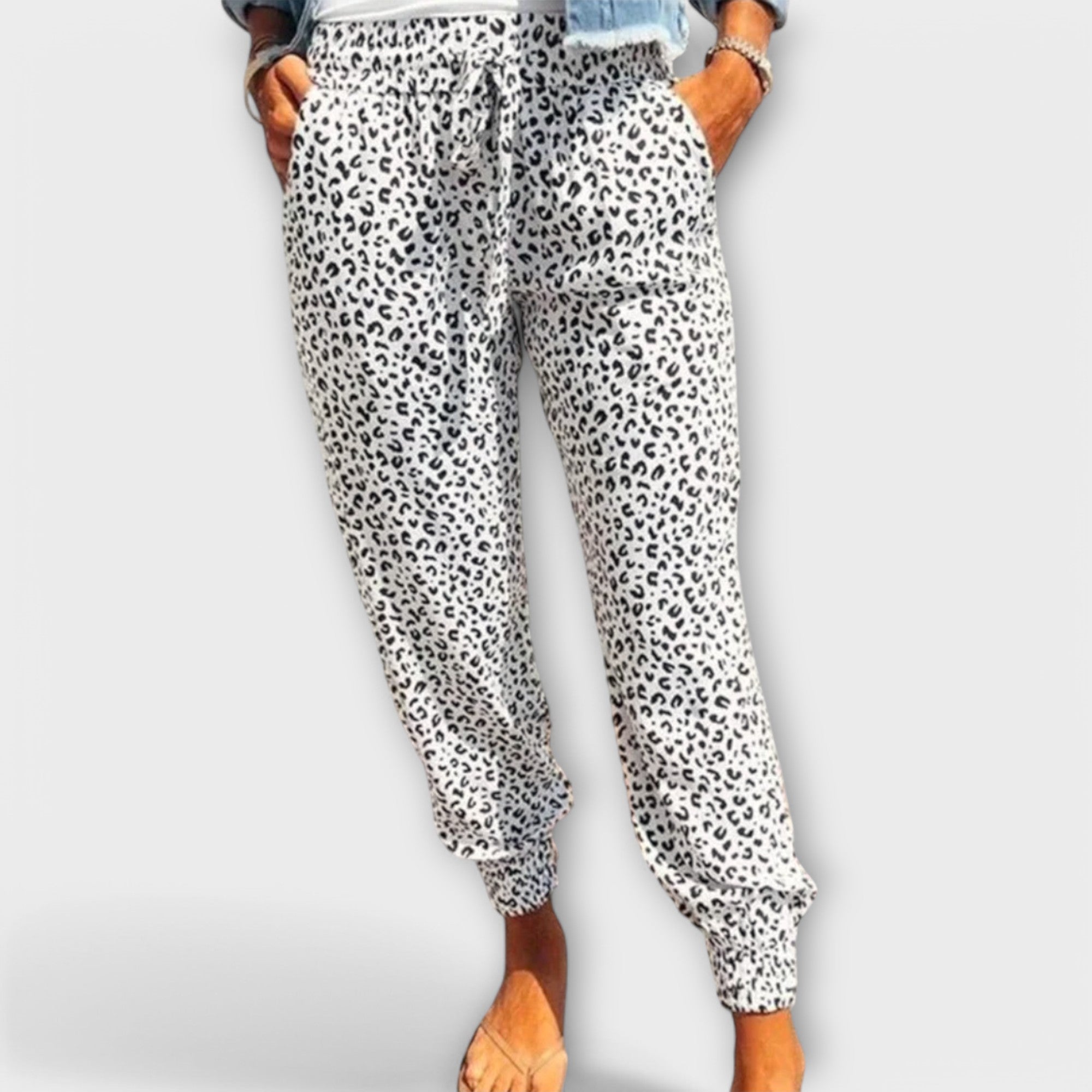 Felicidad - Pantalones de leopardo con piernas largas