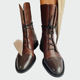 Botas ortopédicas de cuero para la mujer moderna y elegante