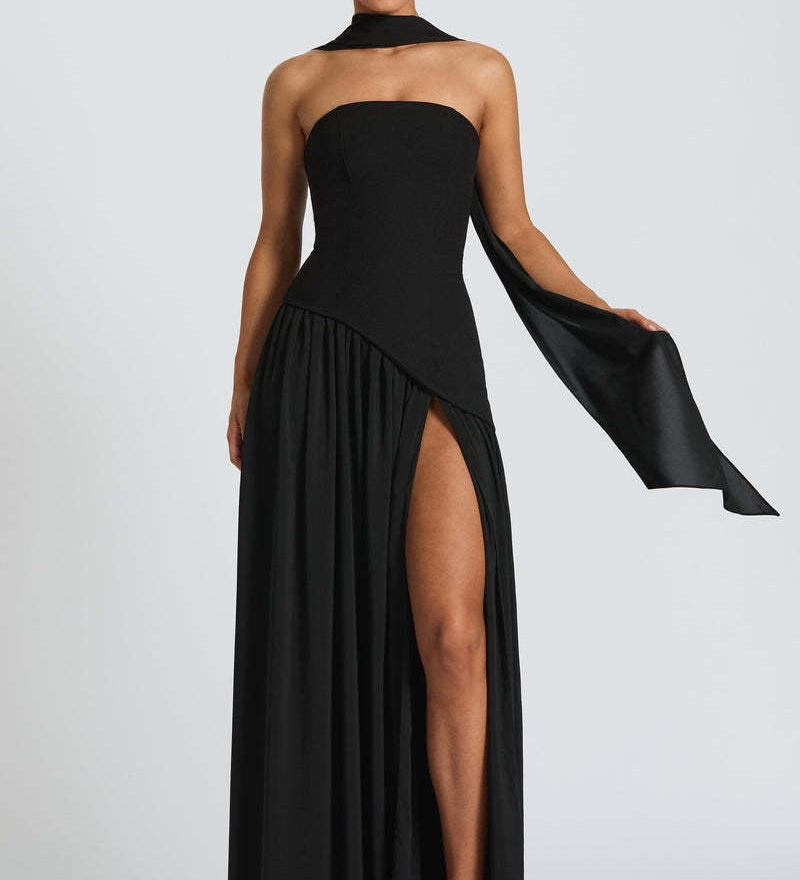 Beatriz - Vestido Largo Sofisticado