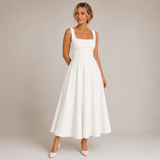 Lía - Vestido Midi Negro con Escote Cuadrado y Falda Evasé