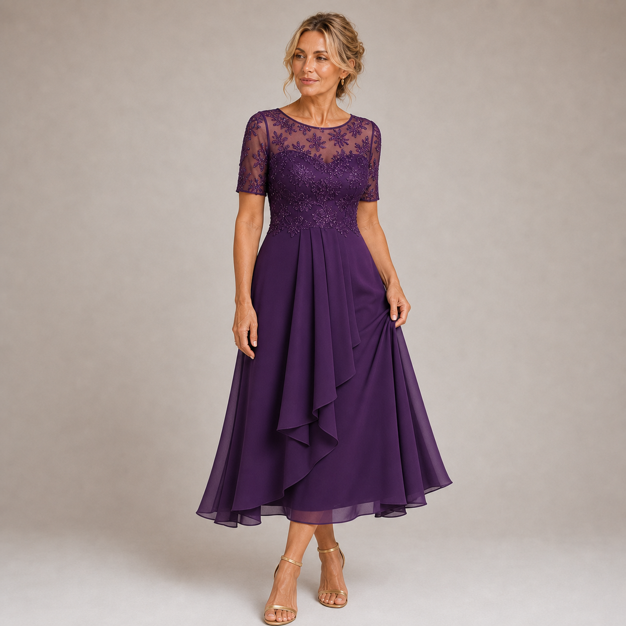 Mariana - Vestido de Encaje con Mangas Cortas y Elegancia Moderna