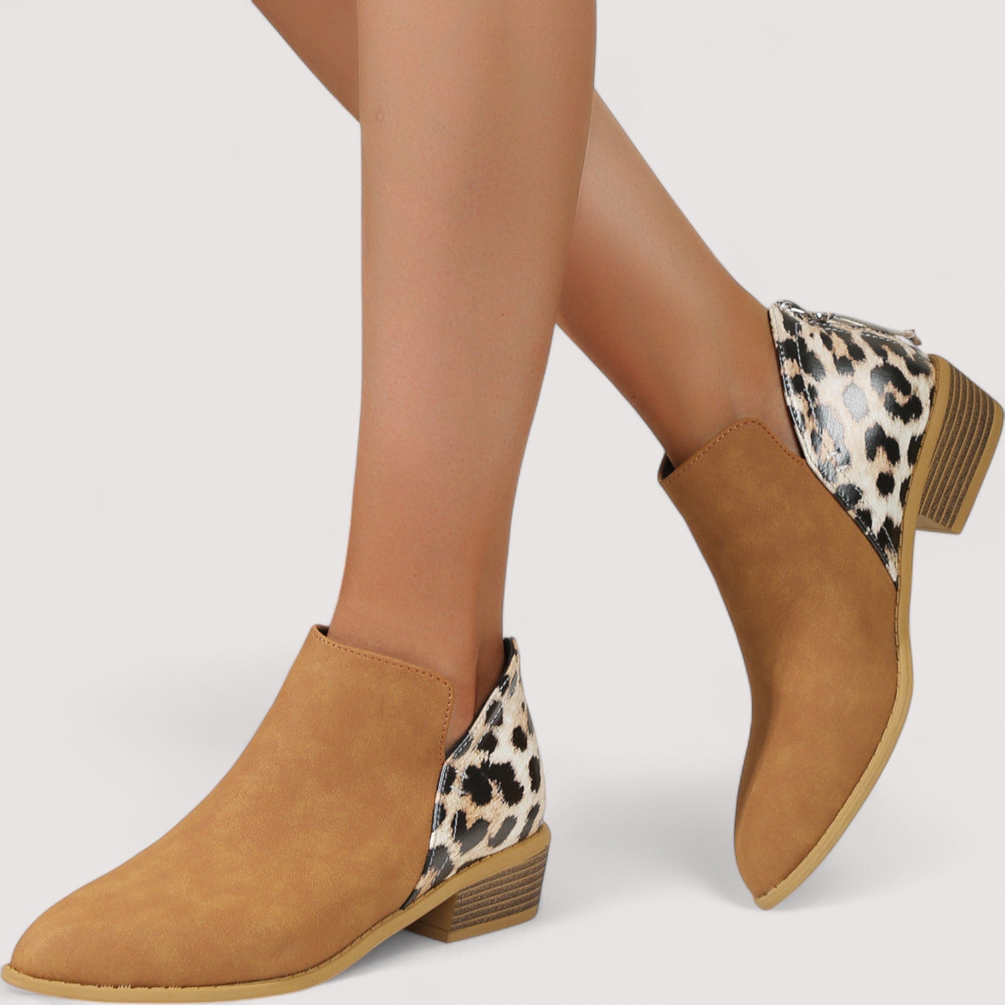 Jazmín - Botas de ante elegantes