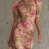 Lara - Vestido largo ajustado con estampado floral