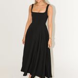 Amelia - Vestido Midi Atemporal