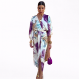 Vera - Vestido Midi Cruzado de Satén con Estampado Acuarela en Lila y Turquesa