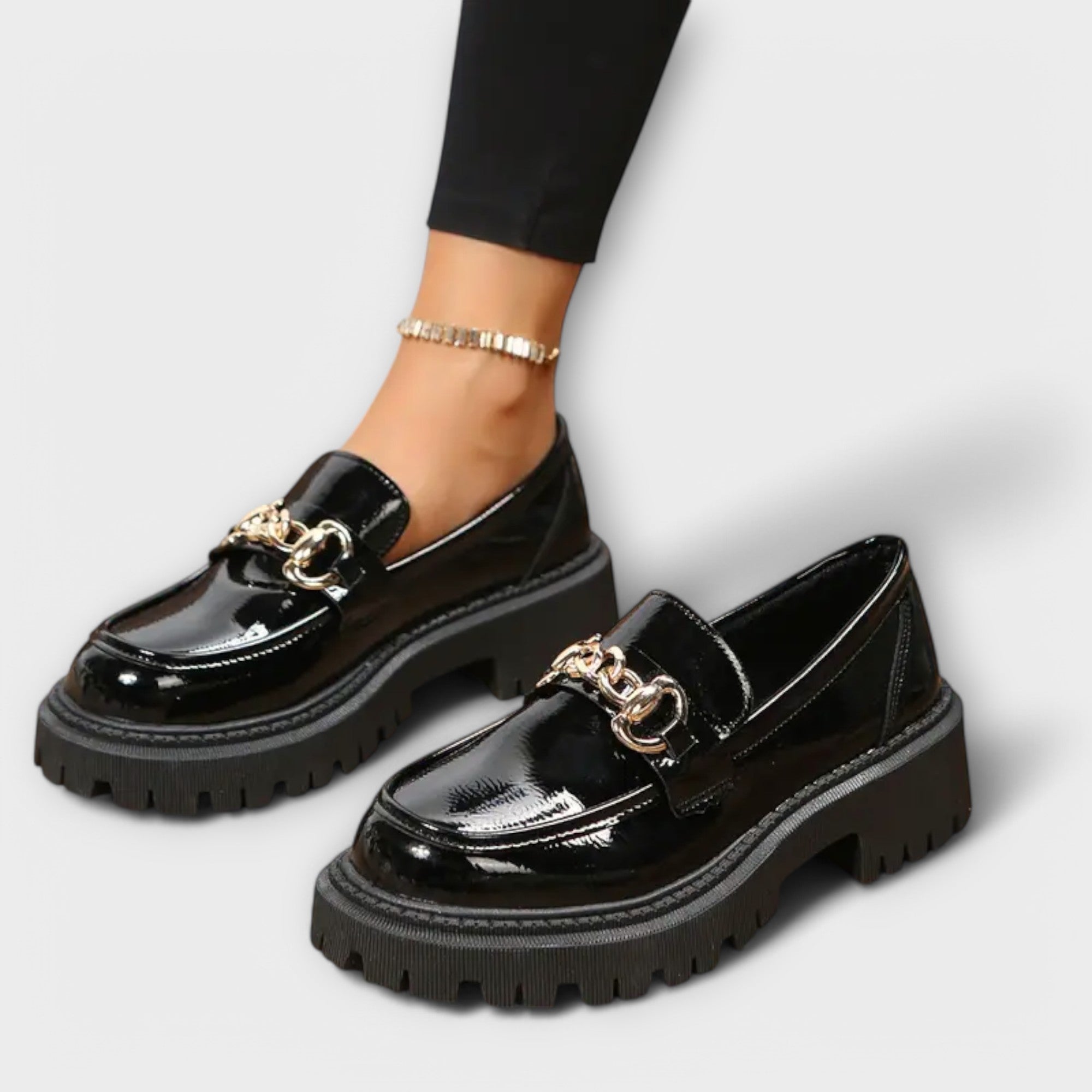 Lucía - Mocasines de plataforma para mujer con hebilla elegante