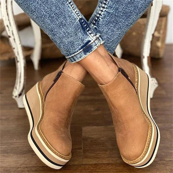 Débora - Bota Chic y Elegante
