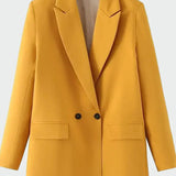 Abrigo Oversized con Estilo Moderno