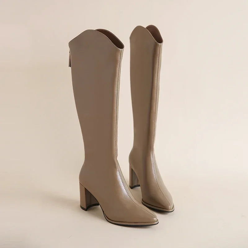 Hilda - Botas de Salto Elegantes y Sofisticadas para el Invierno