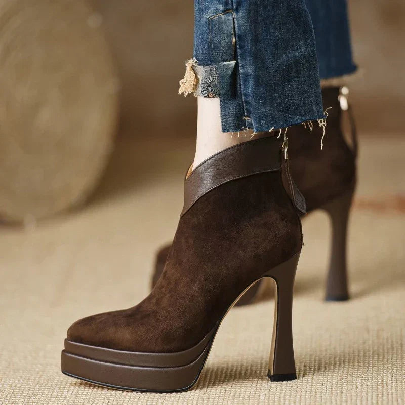 Dora - Botas con estilo moderno, confort y actitud femenina.