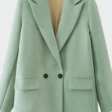 Abrigo Oversized con Estilo Moderno