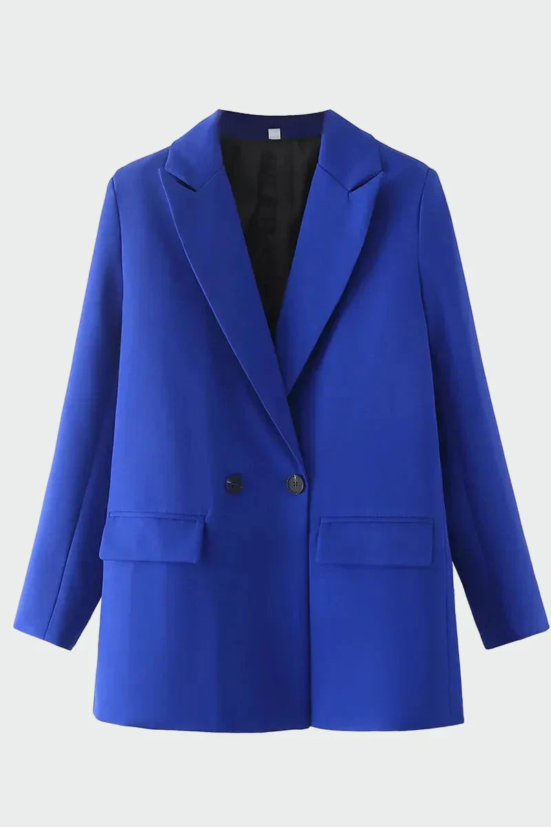 Abrigo Oversized con Estilo Moderno