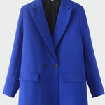 Abrigo Oversized con Estilo Moderno
