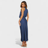 Alba - Vestido de Satén Elegancia