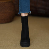 Olga - Botas con estilo moderno y la suavidad de la gamuza