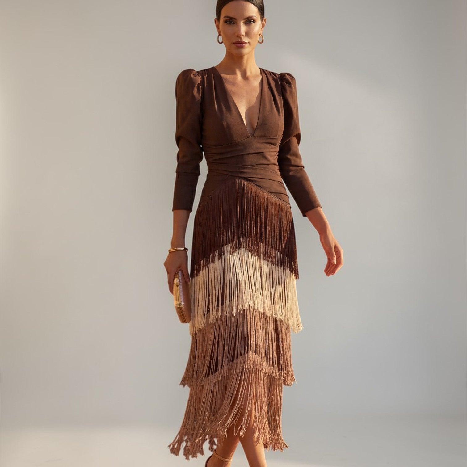 Irene - Vestido Midi Rosa Palo con Flecos y Plumas