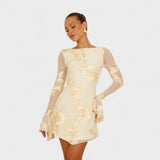 Julieta - Vestido con encanto floral