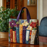 Bolso tote acolchado morado y crema con lomos de libros y flores