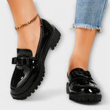 Mocasines Negros de Charol con Lazo para Sofía