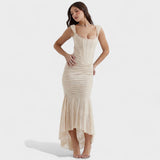 Francesca - Vestido de silueta escultural y elegante