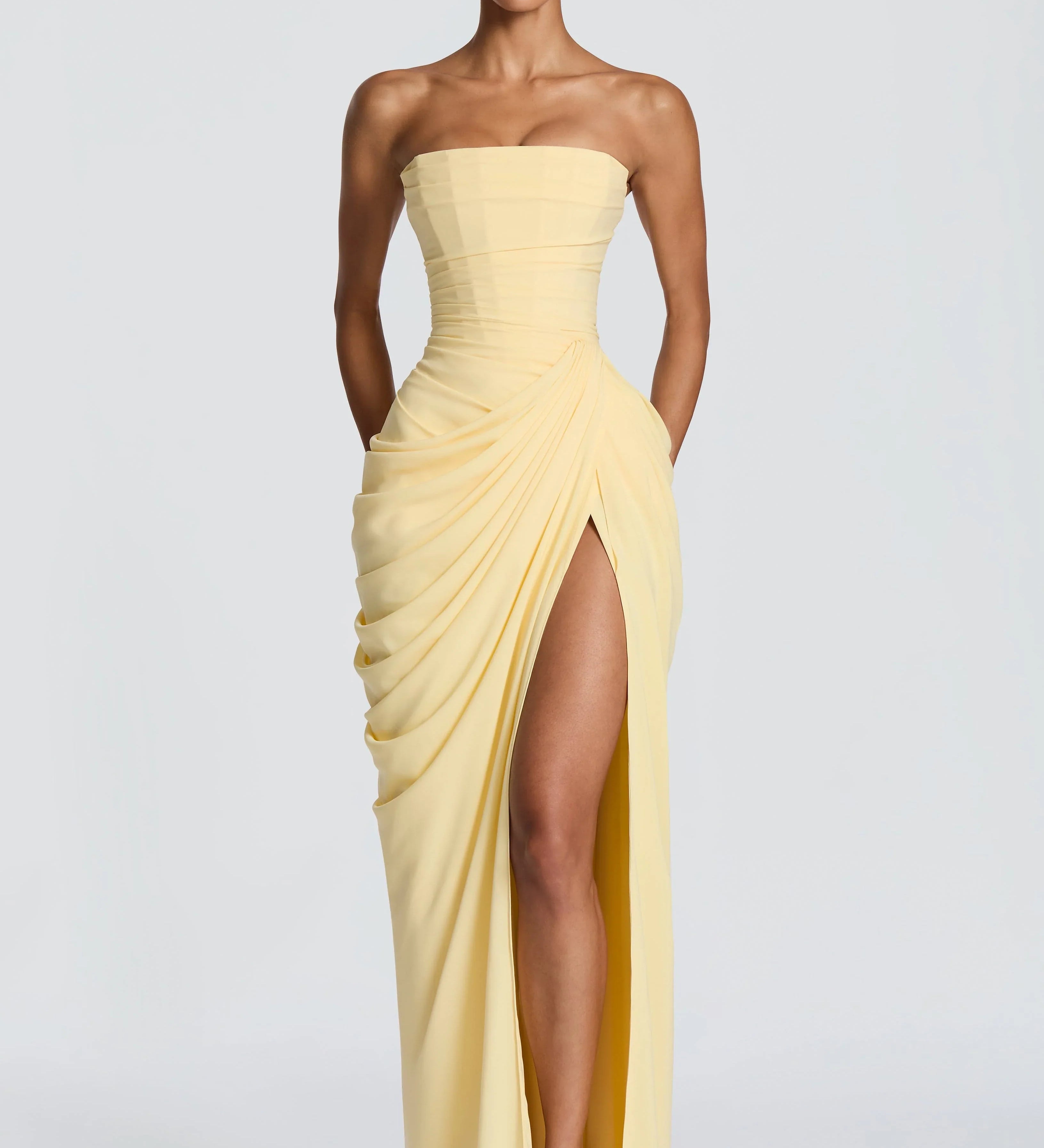 Adriana - Vestido Largo Drapeado con Fenda