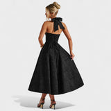 Efi - Vestido midi texturizado con elegancia moderna