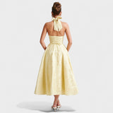 Efi - Vestido midi texturizado con elegancia moderna