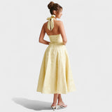 Efi - Vestido midi texturizado con elegancia moderna