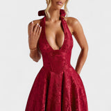 Efi - Vestido midi texturizado con elegancia moderna