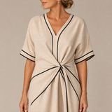 Emilia - Vestido Ligeramente Suelto - Bege - detalle