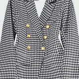 Blazer en línea clásica de Valentina